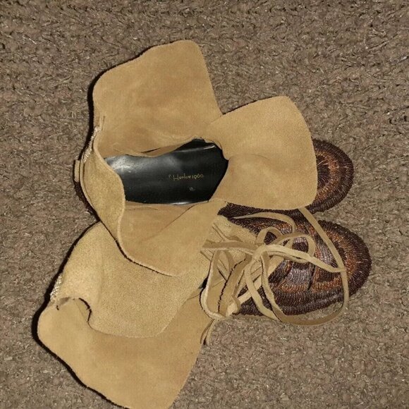 HOUSE OF HARLOW 1960-Maddie-Beaded Suede Moccasin Booties-36.5-Excellent - Picture 7 of 8